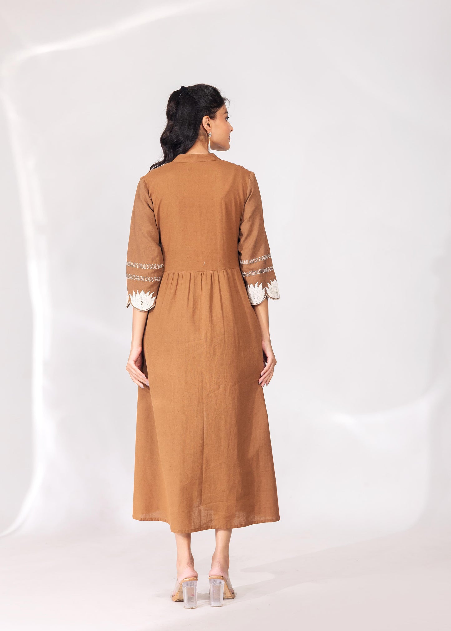 Belleza Brown Dress