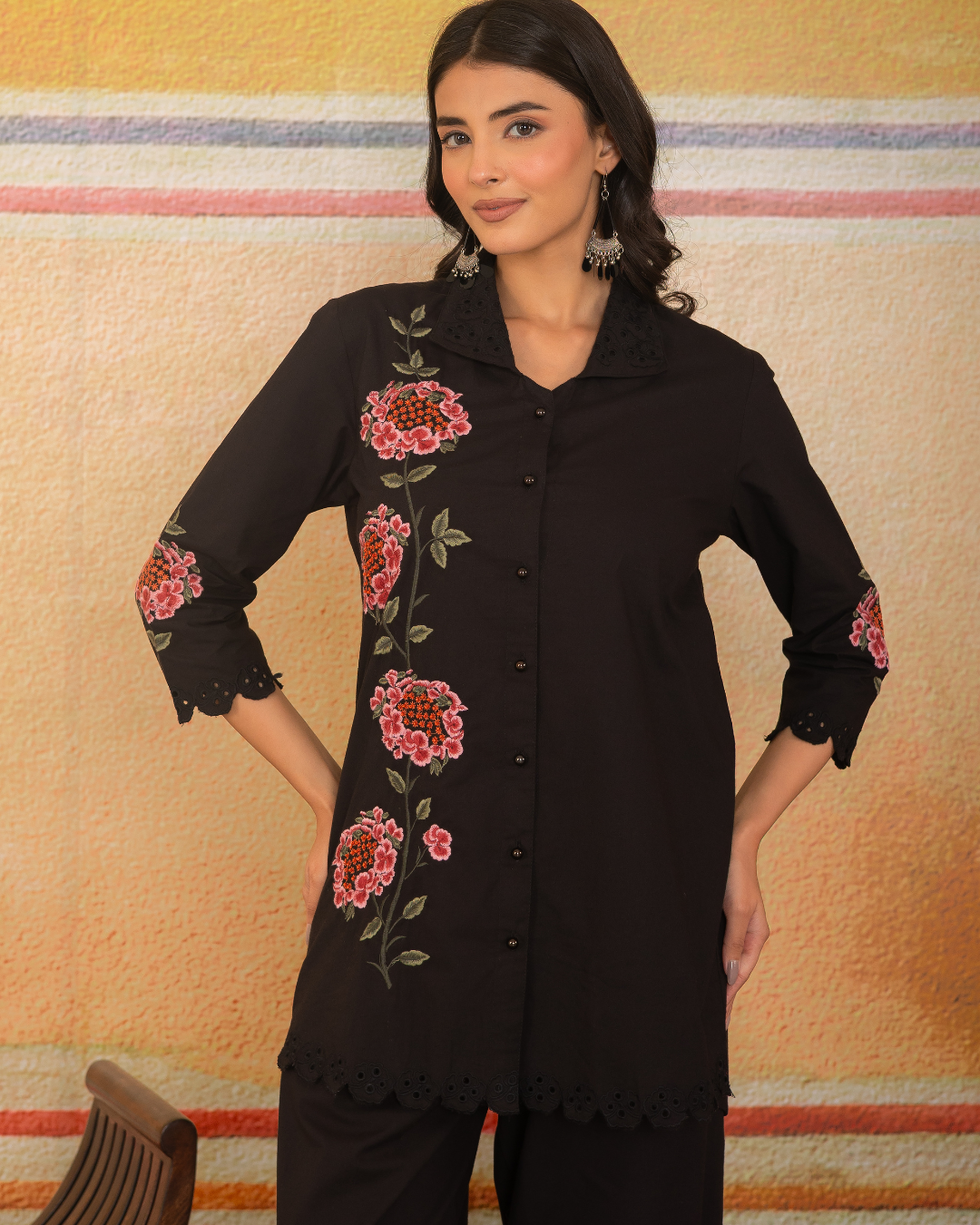 Rosette Noir Three Piece Set