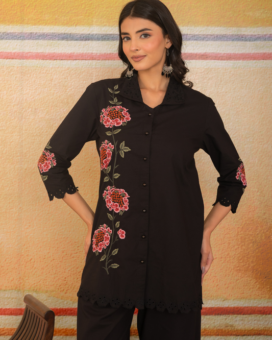 Rosette Noir Three Piece Set